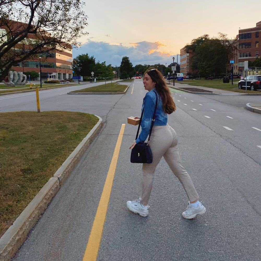 Tan and white checkered straight